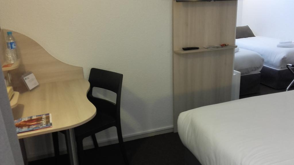 Brit Hotel La Rochelle Périgny Esterno foto